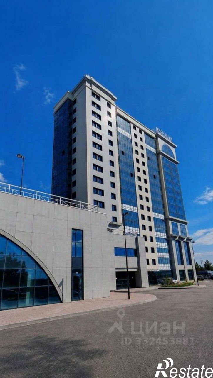 3-комн квартира ул Петрова, 14,  д. 14