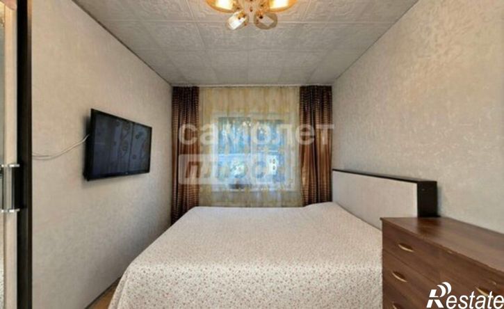 3-комн квартира микрорайон Университетский, 83