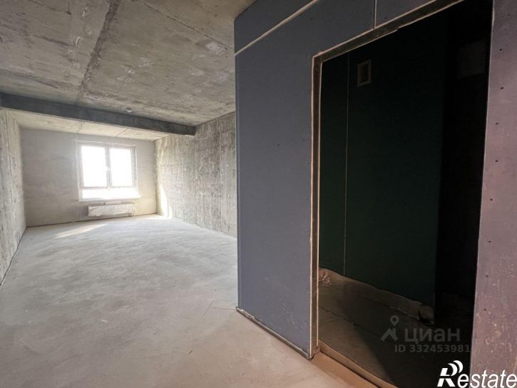 3-комн квартира ул Петрова, 14,  д. 14