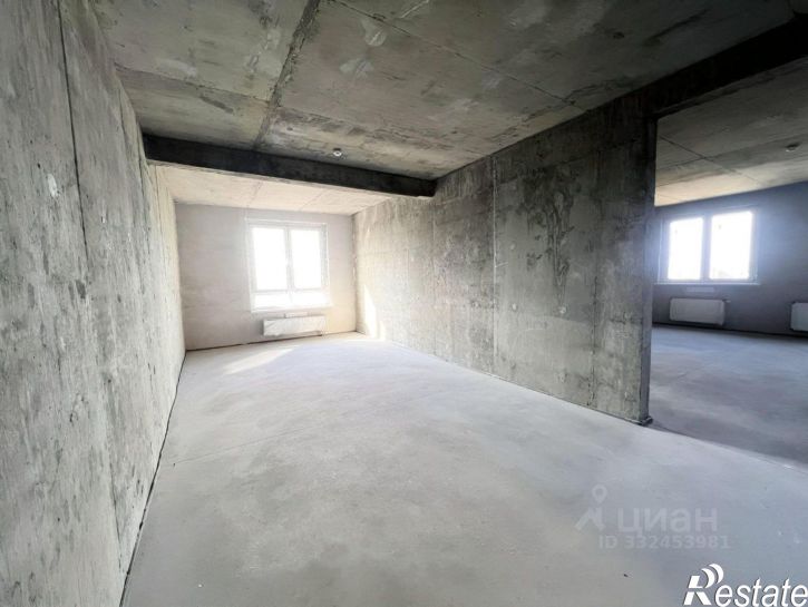 3-комн квартира ул Петрова, 14,  д. 14
