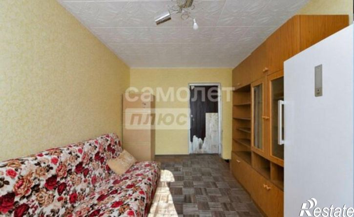 3-комн квартира микрорайон Университетский, 83
