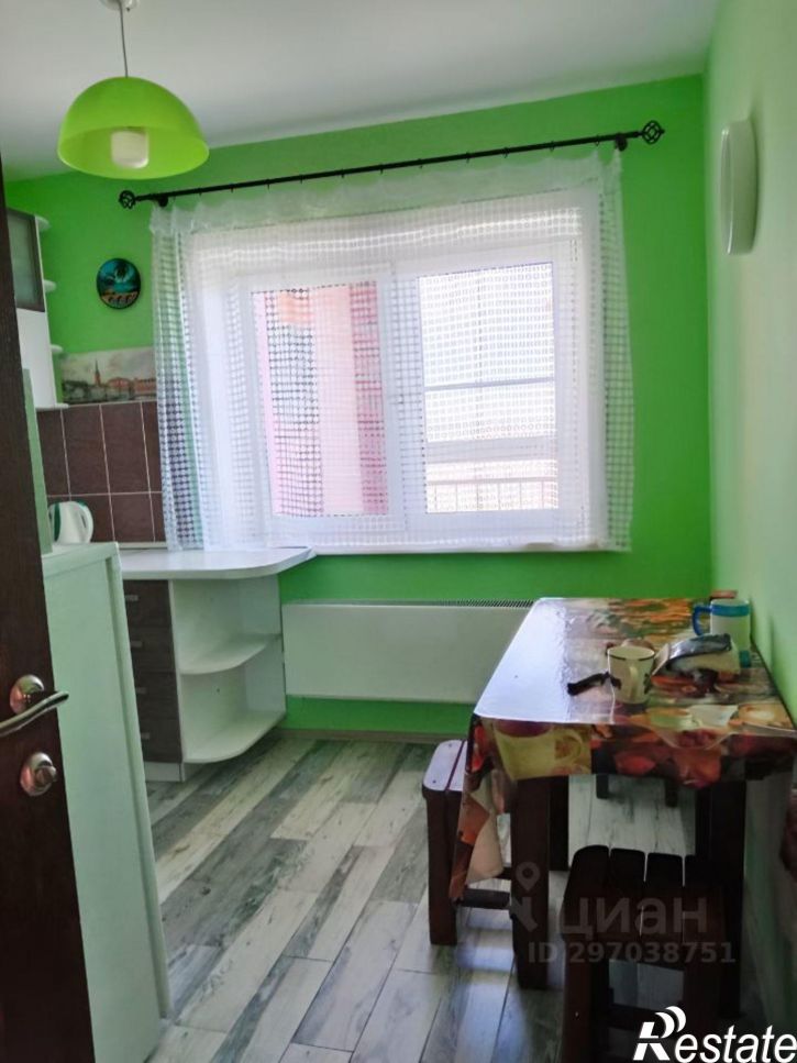 2-комн квартира микрорайон Топкинский, 74