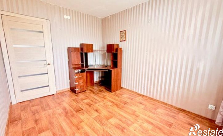 3-комн квартира улица Летописца Нита Романова, 25