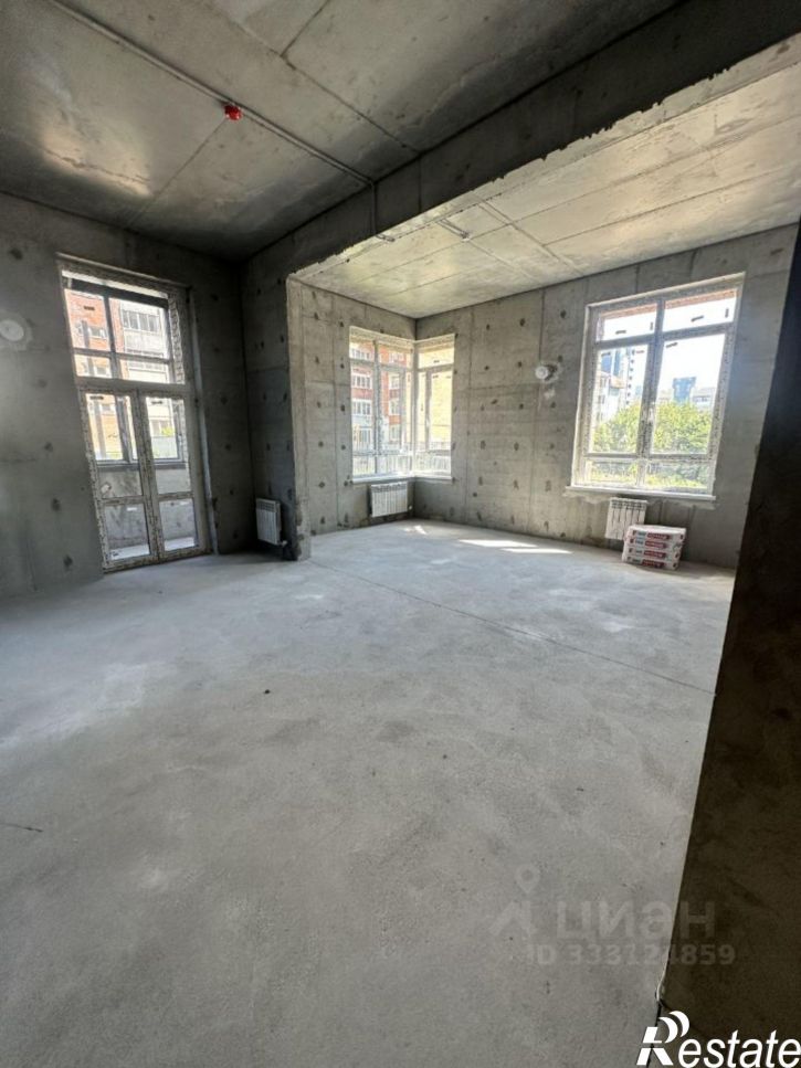 3-комн квартира ул Касьянова, 1а,  д. 1а