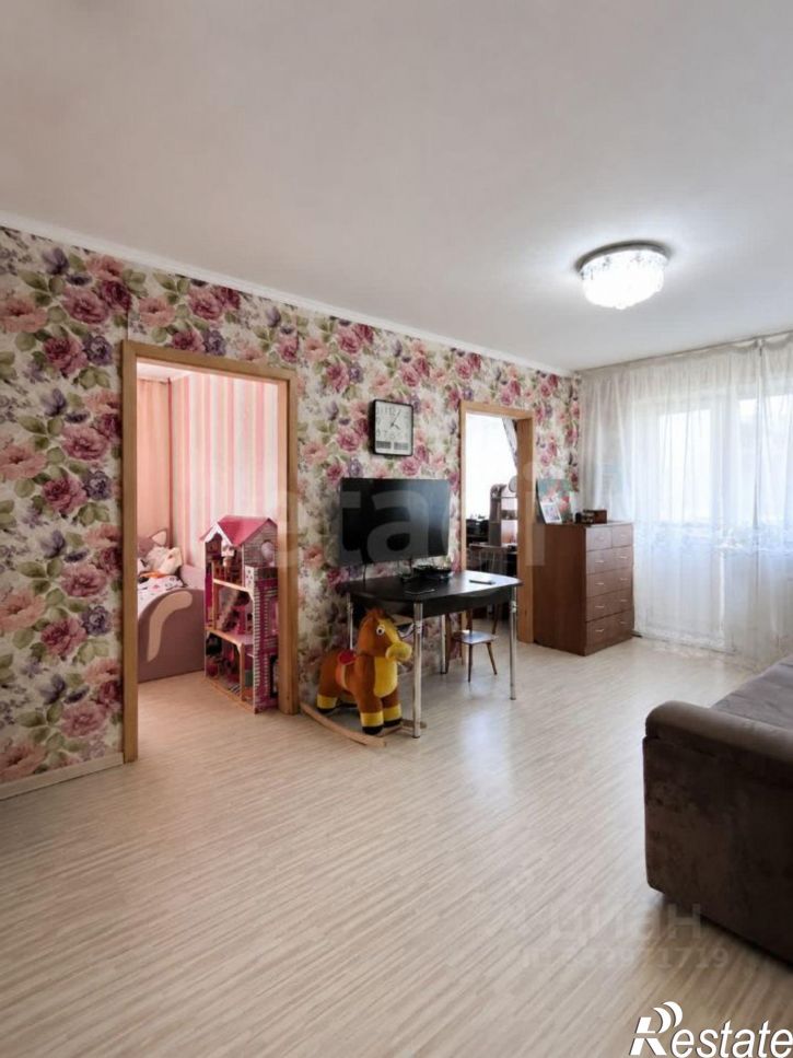 3-комн квартира ул Поленова, 14,  д. 14