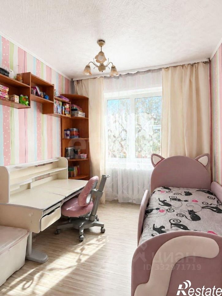 3-комн квартира ул Поленова, 14,  д. 14