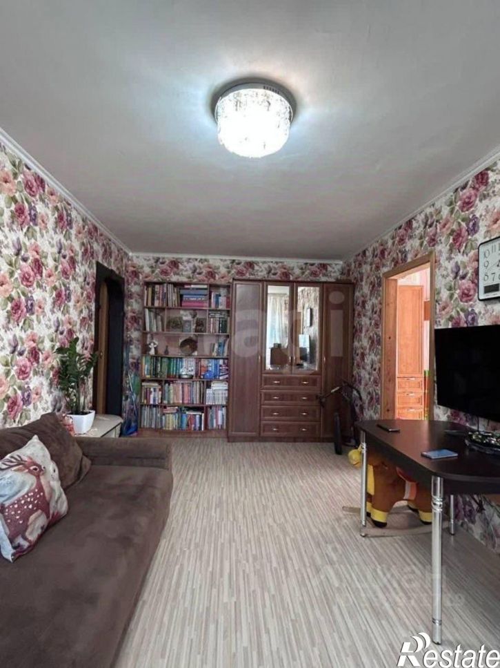 3-комн квартира ул Поленова, 14,  д. 14
