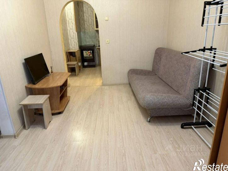 2-комн квартира микрорайон Университетский, 77А
