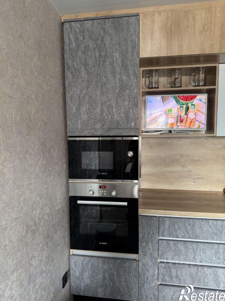 3-комн квартира б-р Рябикова, 20б,  д. 20б