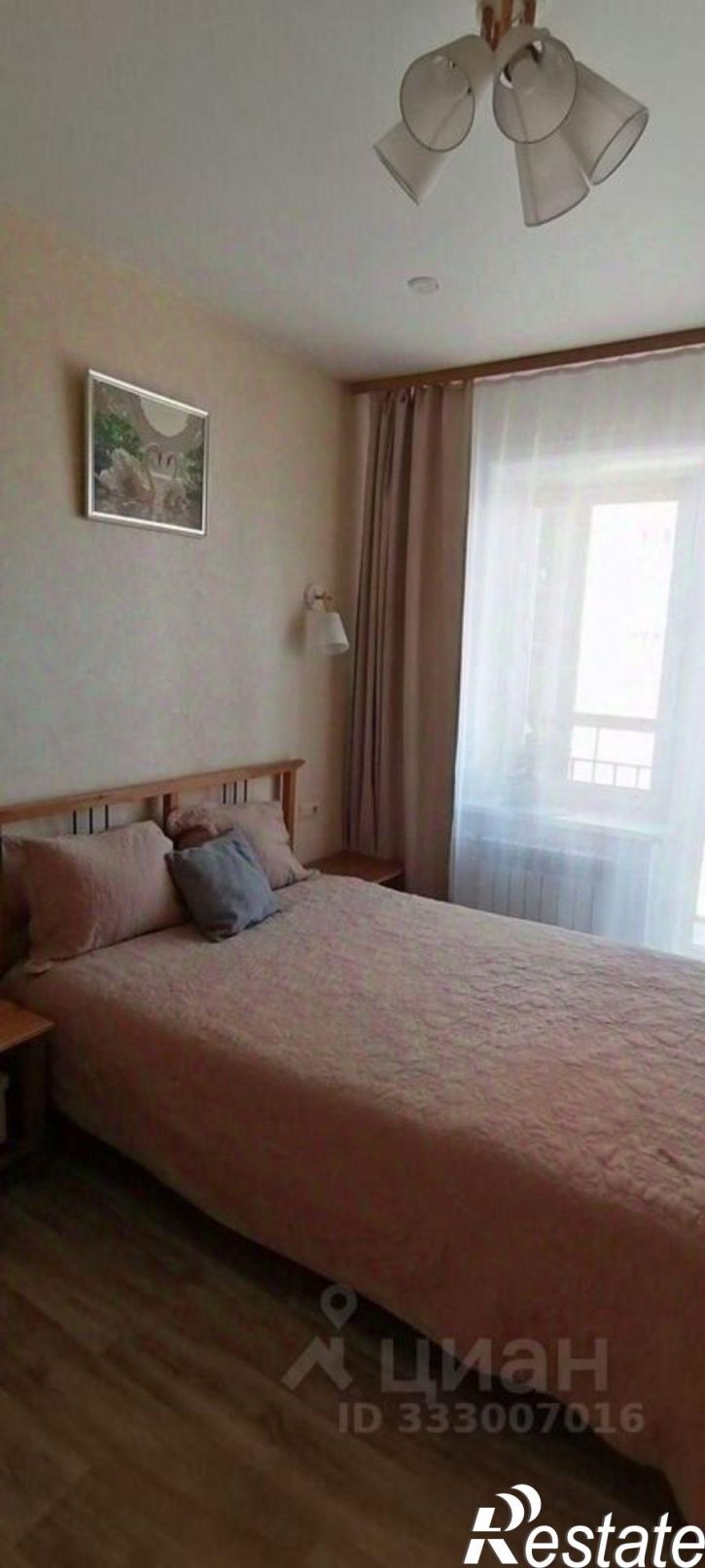 2-комн квартира пр-д Юрия Тена, 12,  д. 12