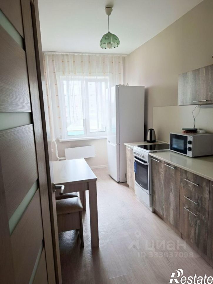 2-комн квартира микрорайон Университетский, 17