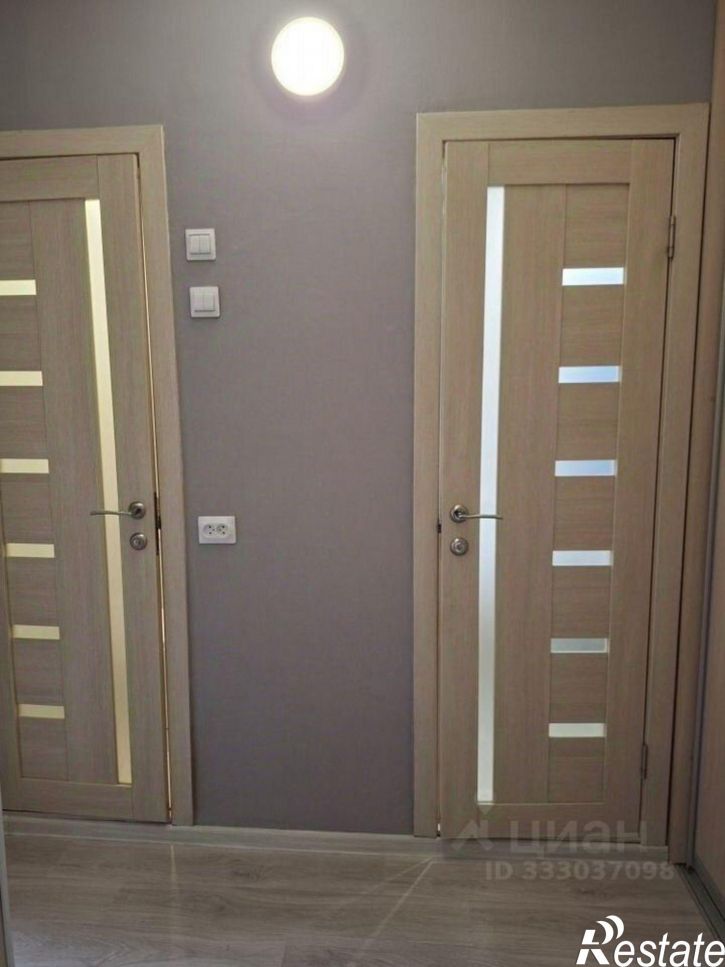 2-комн квартира микрорайон Университетский, 17