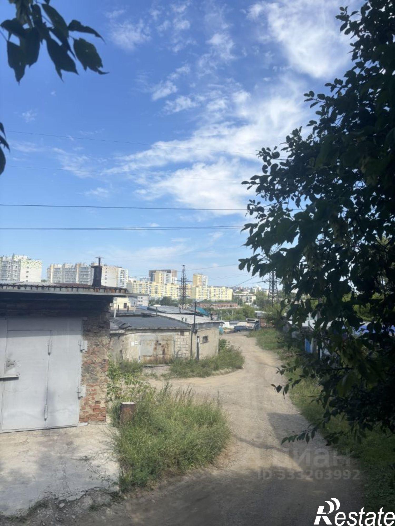 Купить гараж, место в паркинге за 630 000 рублей на ул Костычева, 27/13