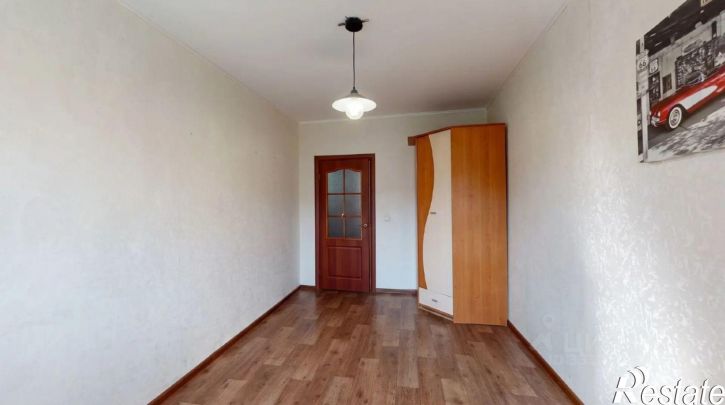 3-комн квартира микрорайон Университетский, 72