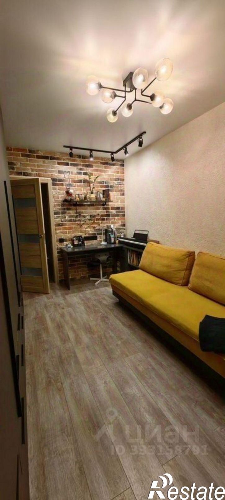 3-комн квартира микрорайон Университетский, 84