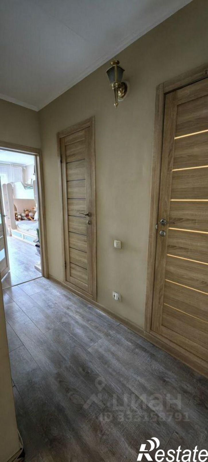 3-комн квартира микрорайон Университетский, 84