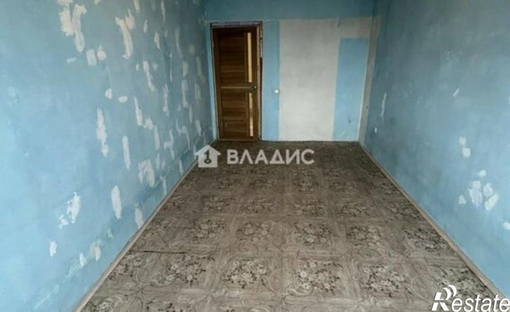 3-комн квартира ул Сурнова, 30/8,  д. 30/8