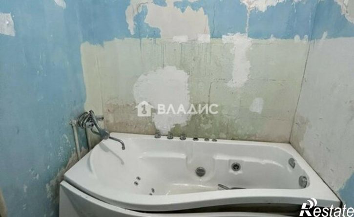 3-комн квартира ул Сурнова, 30/8,  д. 30/8