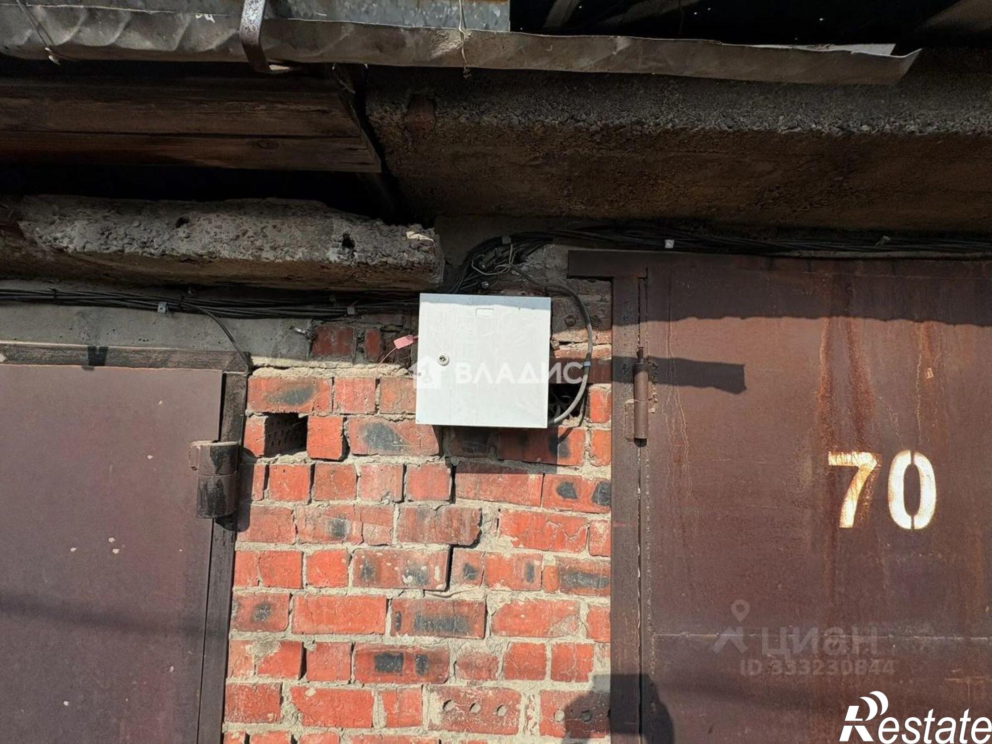Купить гараж, место в паркинге за 630 000 рублей на ул Байкальская, 277/10