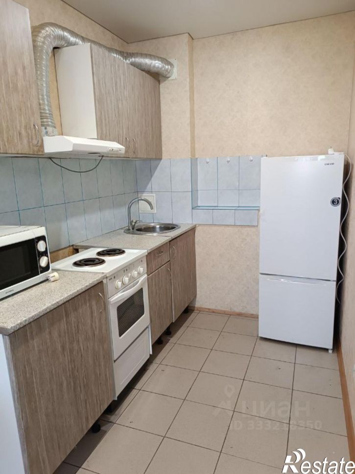 1-комн квартира Космический пр-д, 1/3,  д. 1/3