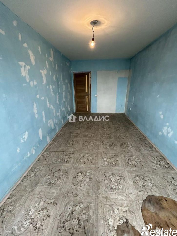 3-комн квартира ул Сурнова, 30/8,  д. 30/8