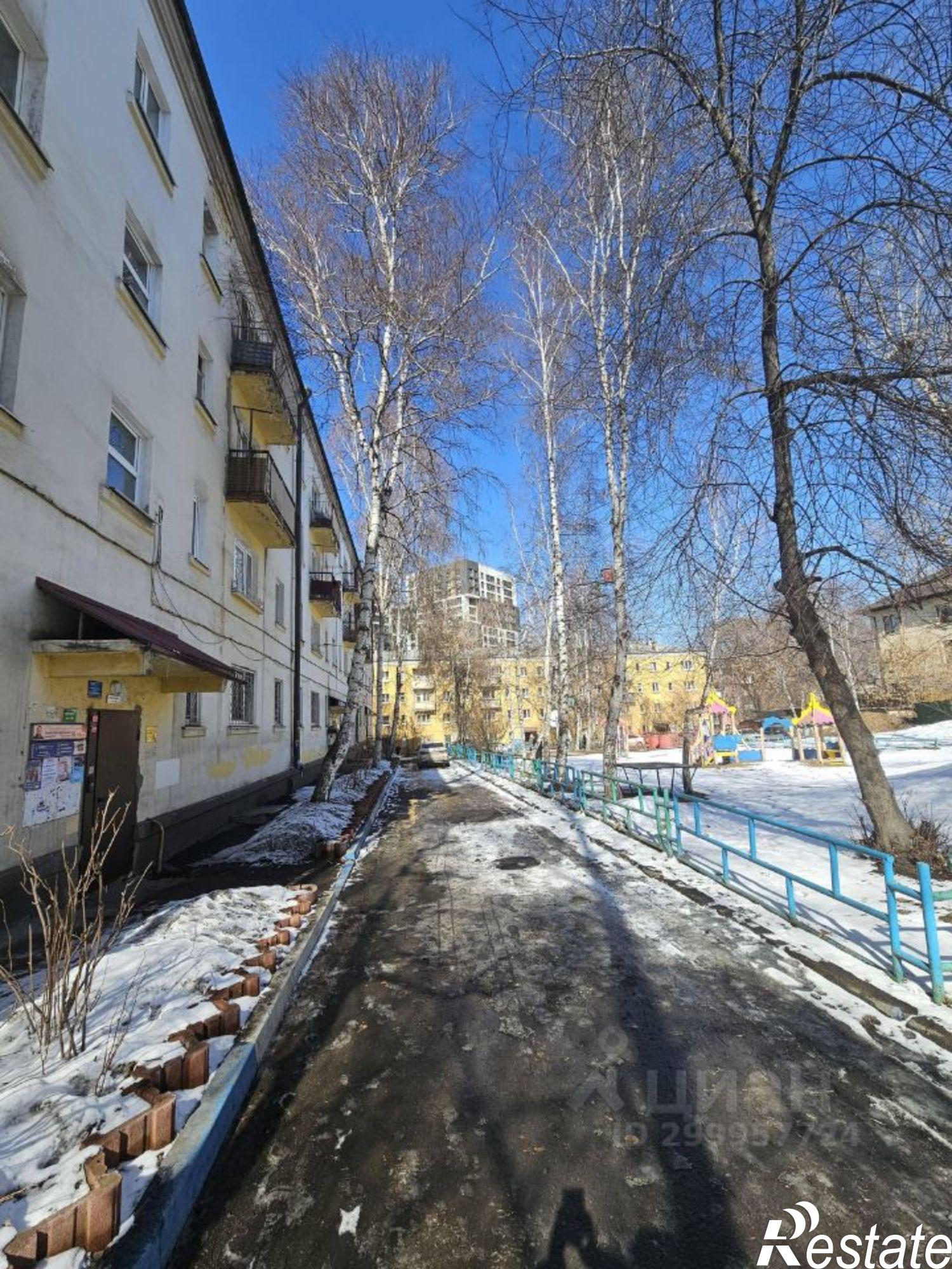 Сдать комнату за 12 000 рублей на ул Аэрофлотская, 3