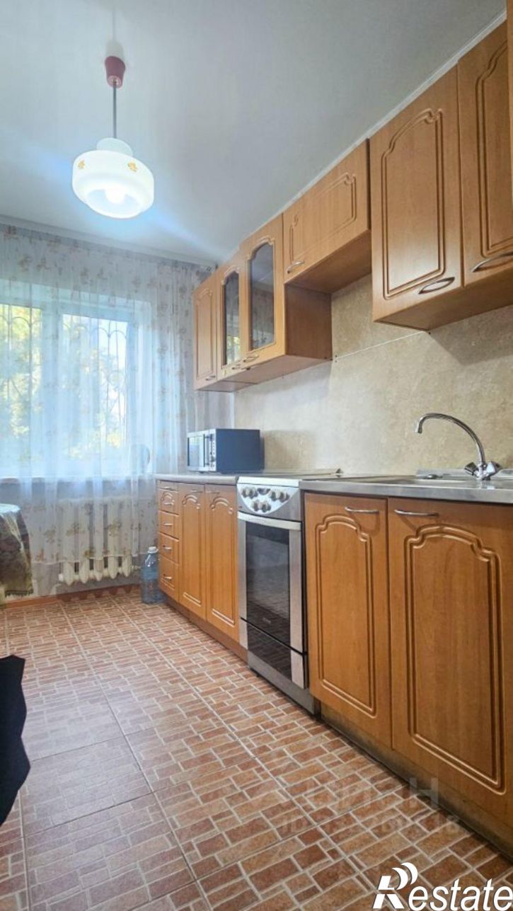 3-комн квартира ул Розы Люксембург, 215,  д. 215