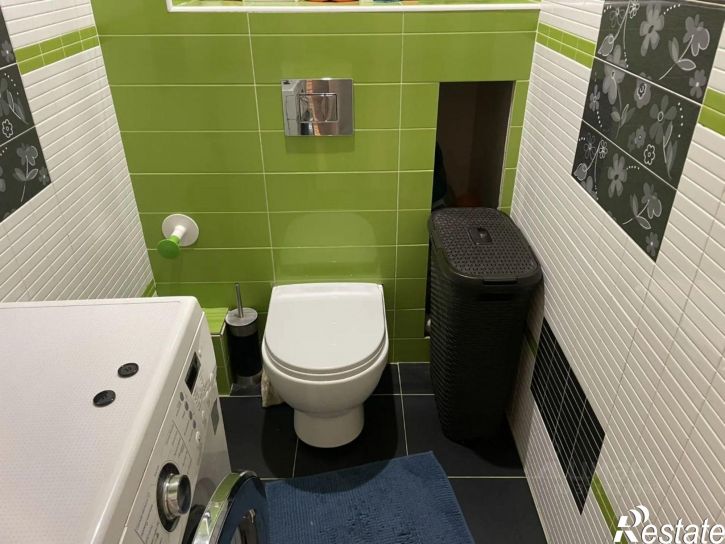 2-комн квартира ул Поленова, 33/1,  д. 33/1