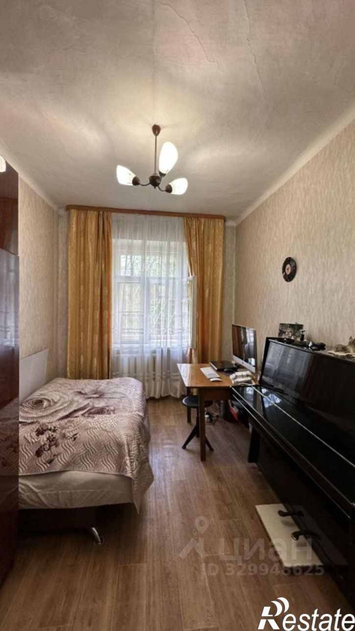 3-комн квартира ул Пискунова, 130,  д. 130
