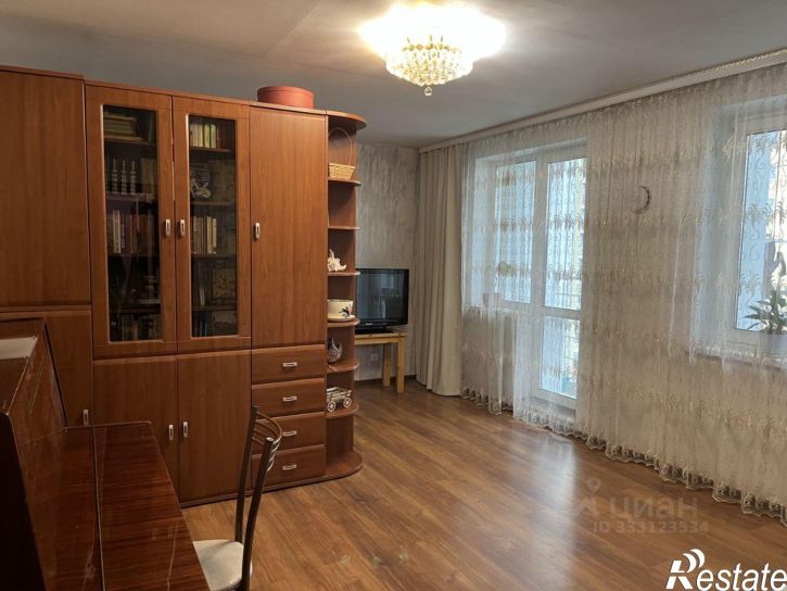 3-комн квартира ул Костычева, 27/9,  д. 27/9