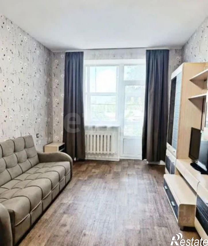 3-комн квартира ул Лапина, 16,  д. 16