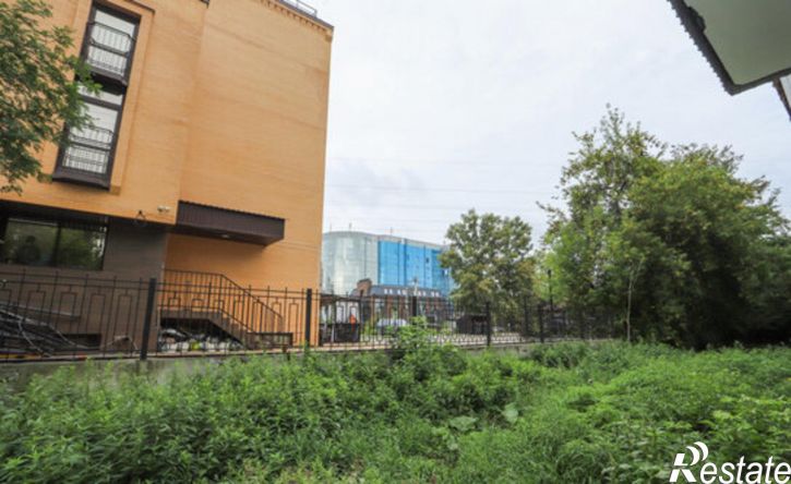 3-комн квартира ул Иосифа Уткина, 2,  д. 2