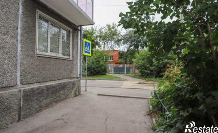 3-комн квартира ул Иосифа Уткина, 2,  д. 2