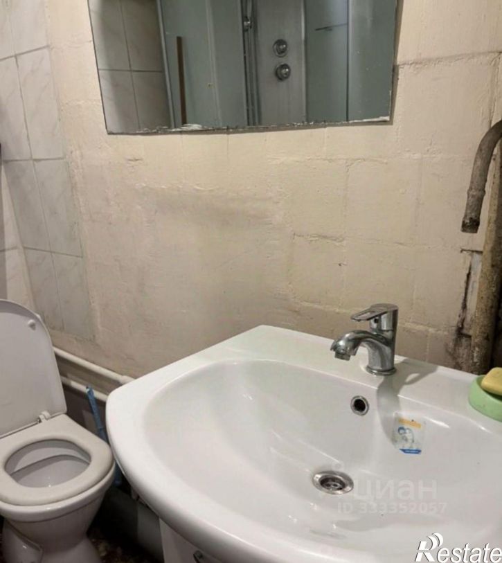 2-комн квартира ул Помяловского, 13,  д. 13