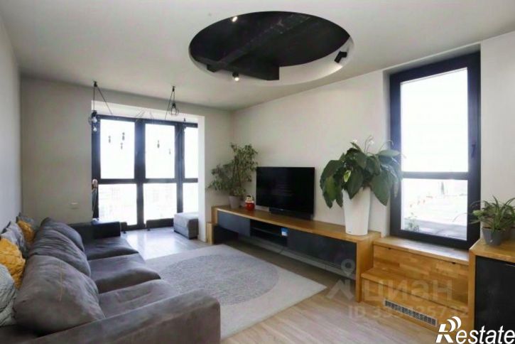 3-комн квартира ул Декабрьских Событий, 31,  д. 31