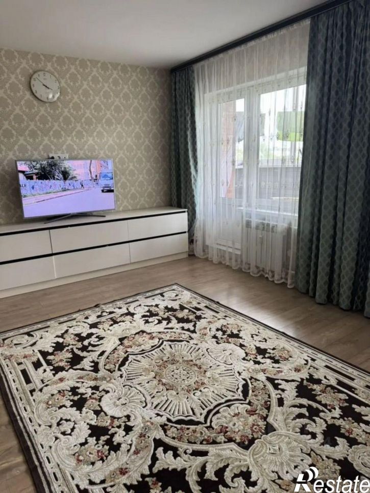 3-комн квартира ул Байкальская, 307,  д. 307