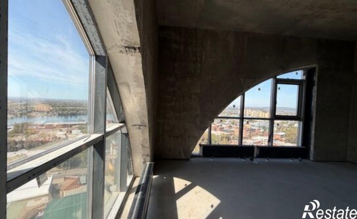 3-комн квартира ул Петрова, 18,  д. 18