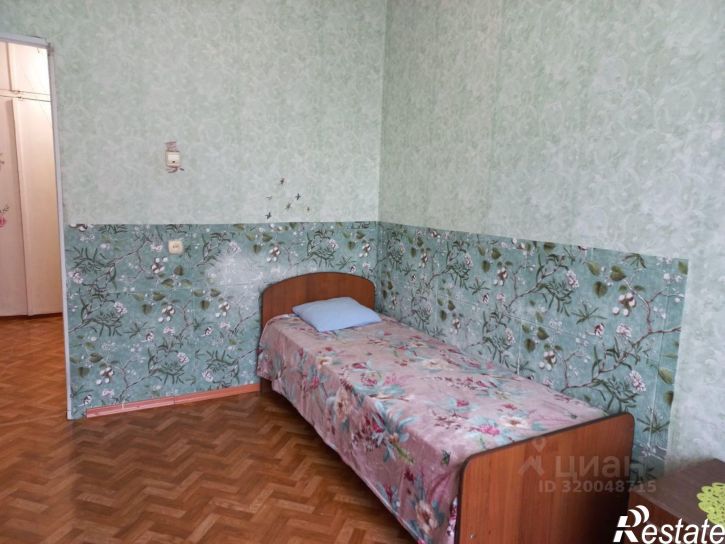 2-комн квартира ул Алмазная, 2,  д. 2