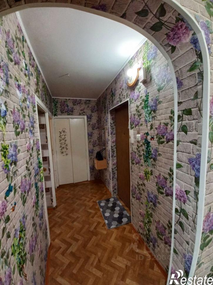 2-комн квартира ул Алмазная, 2,  д. 2