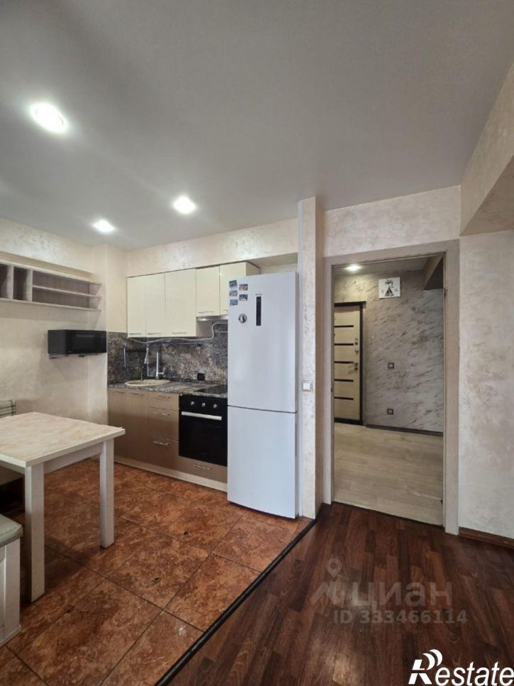 2-комн квартира ул Летописца Нита Романова, 15,  д. 15