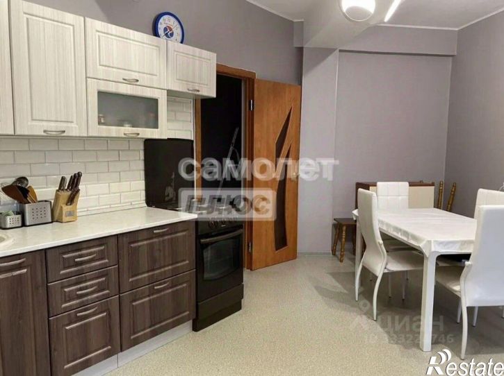 3-комн квартира ул Вампилова, 50,  д. 50