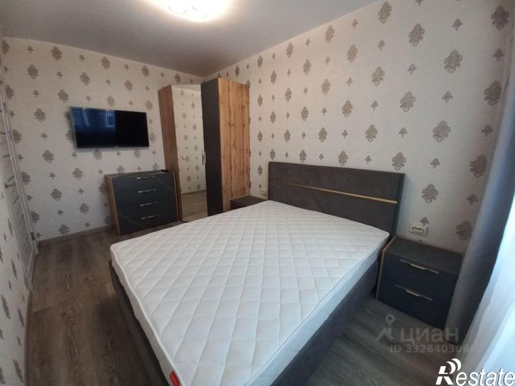 3-комн квартира территория Гусарская, 10