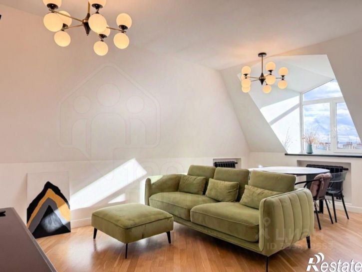3-комн квартира ул Франк-Каменецкого, 8,  д. 8