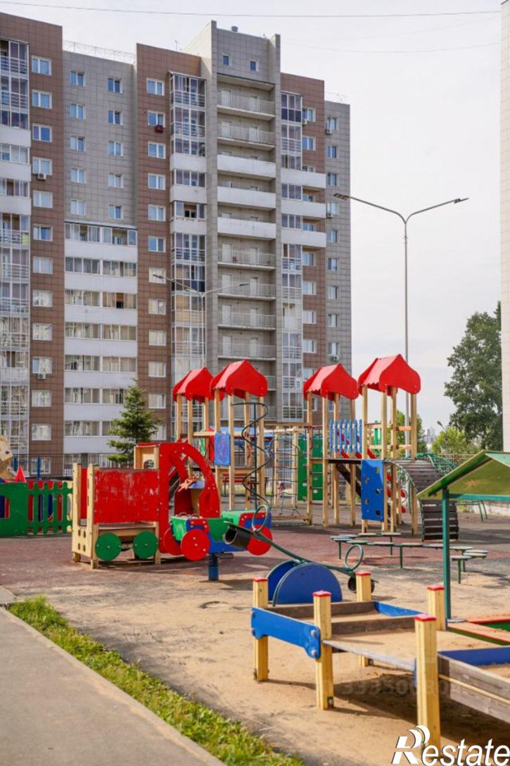 2-комн квартира микрорайон Юбилейный, 122
