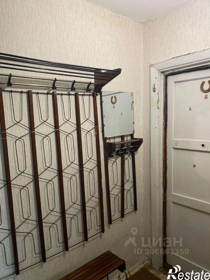 3-комн квартира микрорайон Приморский, 12