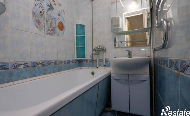 4-комн квартира ул Лопатина, 18,  д. 18