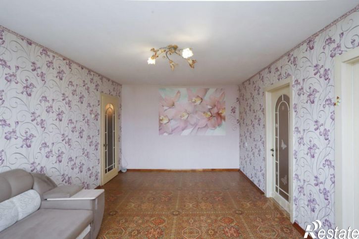4-комн квартира ул Лопатина, 18,  д. 18