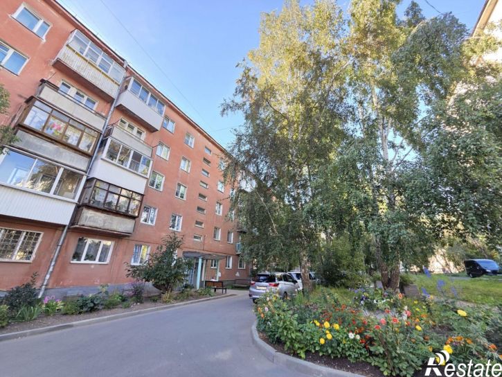 3-комн квартира ул Безбокова, 3,  д. 3