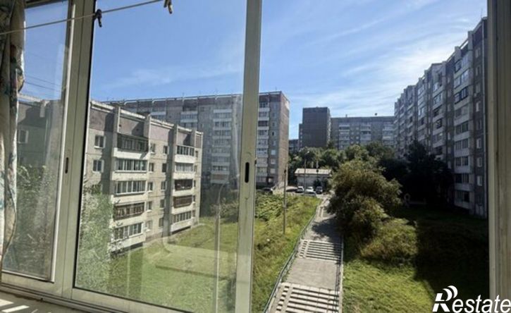 2-комн квартира микрорайон Университетский, 22