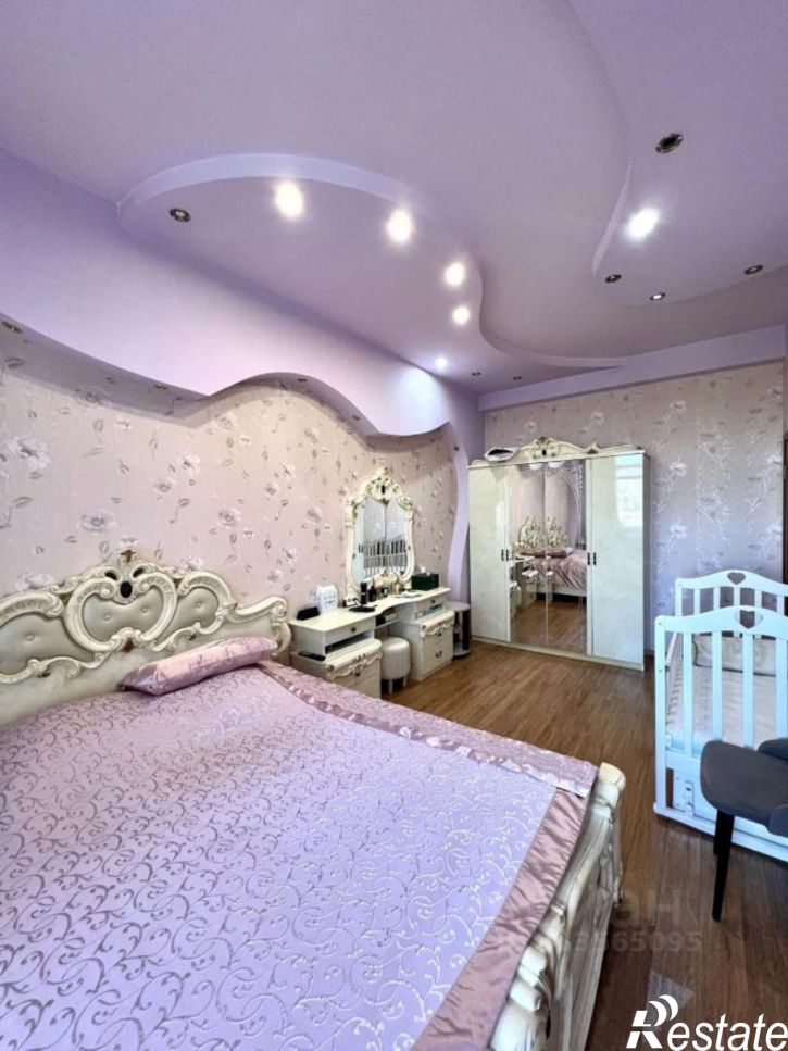 4-комн квартира ул Академическая, 56/4,  д. 56/4